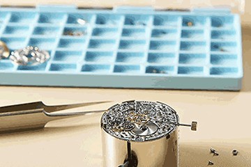 哈尔滨劳力士手表更换机芯