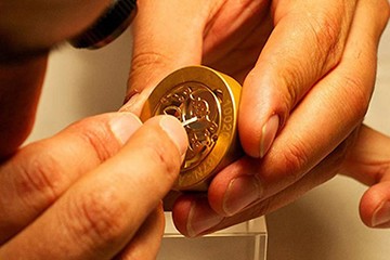 哈尔滨劳力士名表官方售后店电话